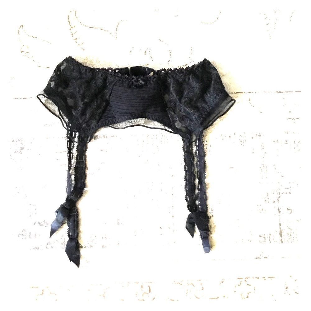 Italian garter. 